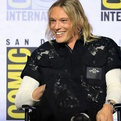 TastyPlug1276의 Married to Jamie Bower