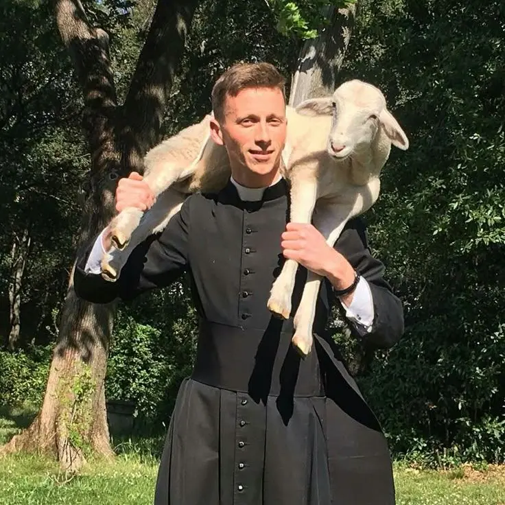 boolovebeeduo의 ♱bl/mlm♱ priest x demon