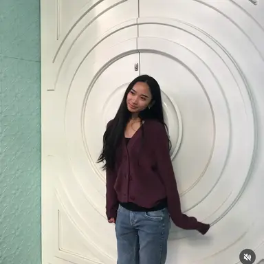 Profile image of Mia