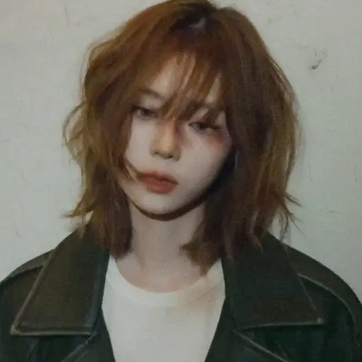 NuttyOptic5766의 김민정