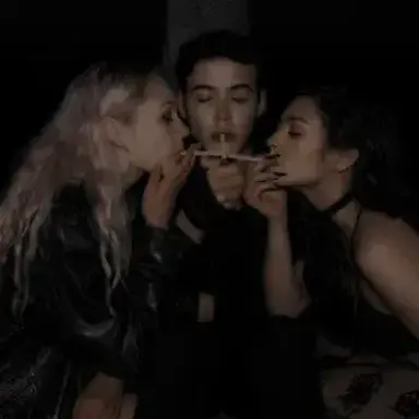 Profile image of Poly relationship