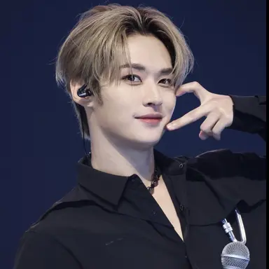 Profile image of Lee know