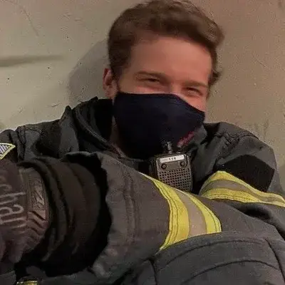 DirectPotoo0472의 Evan Buckley