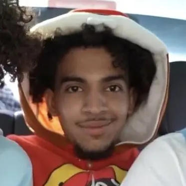 Profile image of Lee