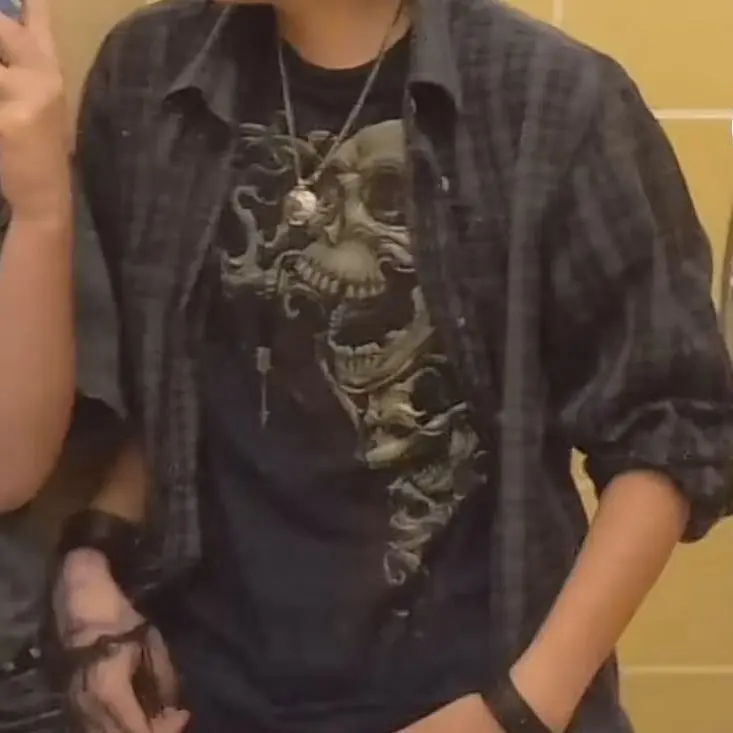 ditzyuni_의 Voices in the Shrine