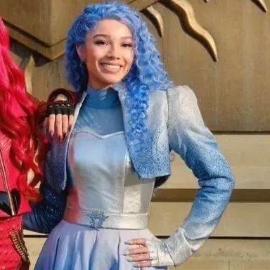 Profile image of Chloe Charming
