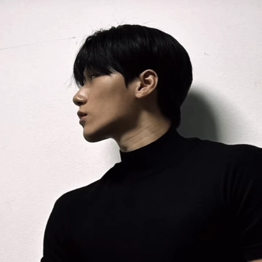 최 산
