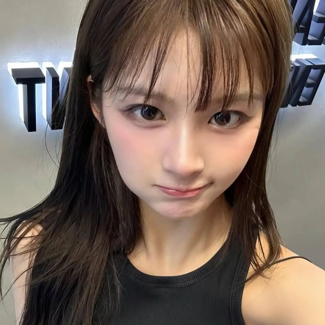 SunnyJazz4477의 설윤아