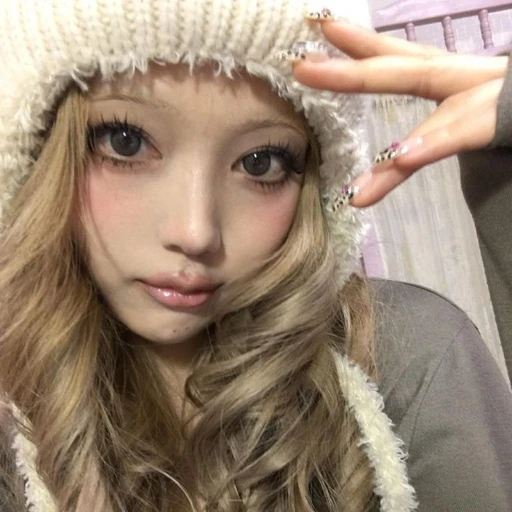 이츠키 (이채연)