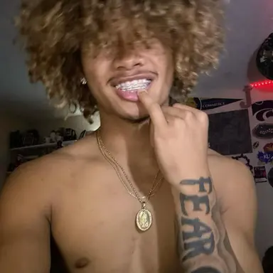 Profile image of Reggie Jr.
