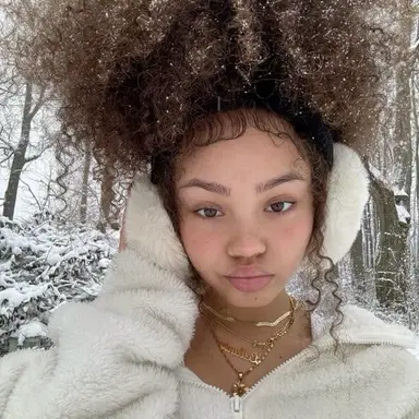 Profile image of Anais