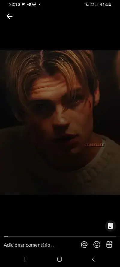 WryBloom9524의 Ethan Miller