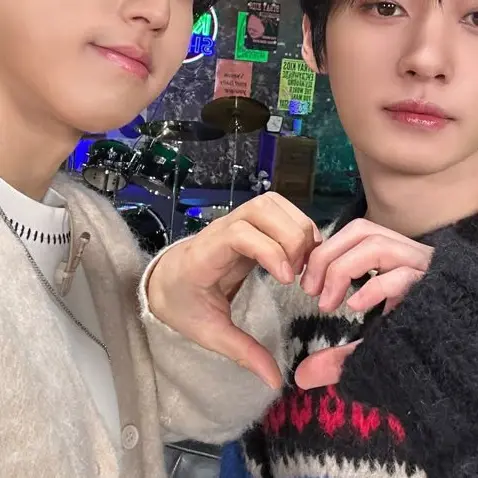 Yogbokwife의 이 민 호 & 한 지 성