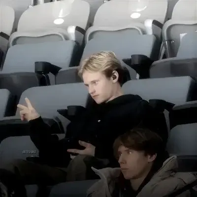 PainedBag0520의 Dmitri Volkov