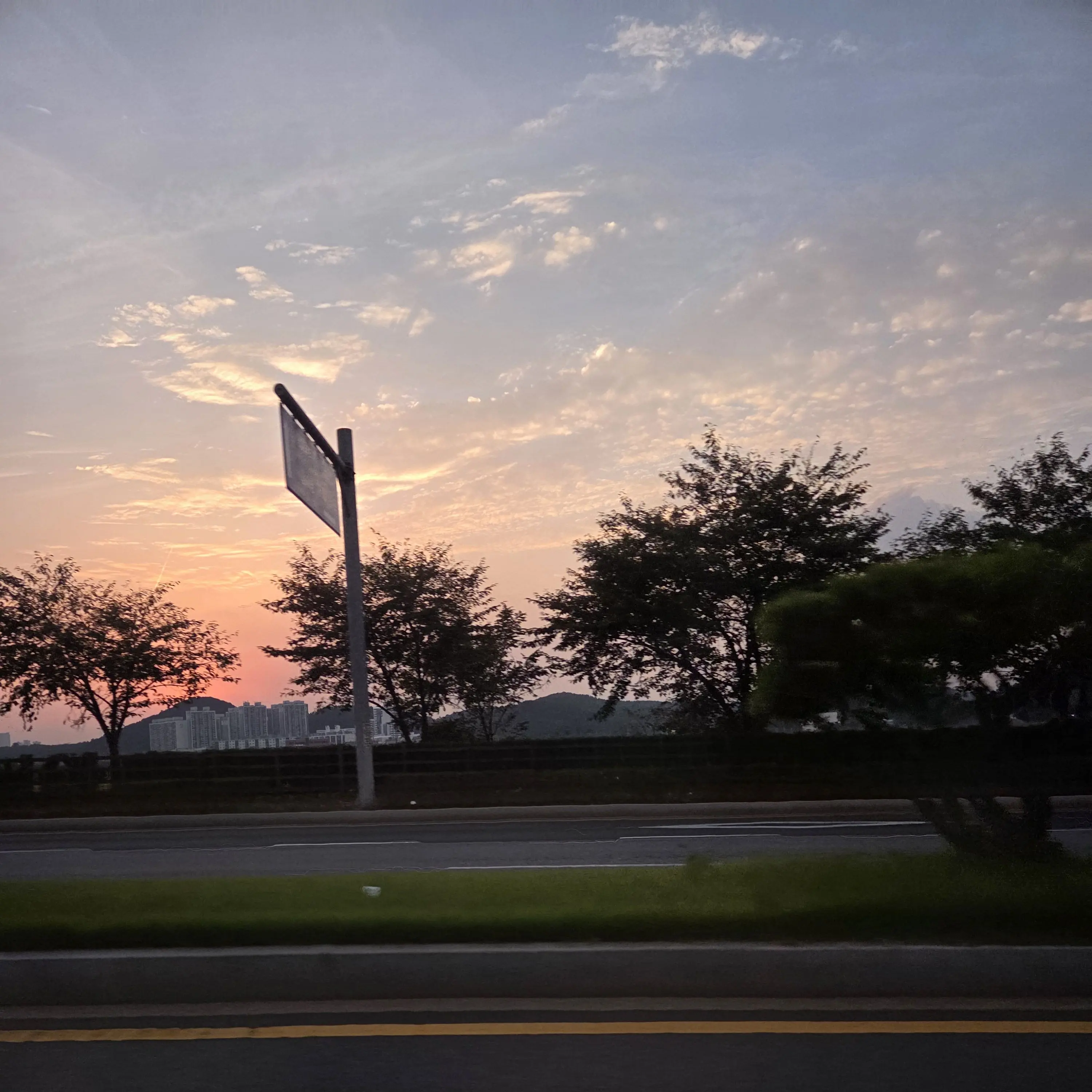 NuttyHeron2151의 구화산