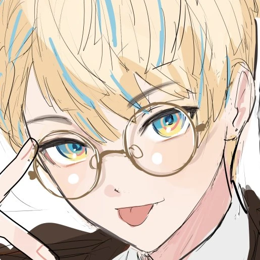 緋八マナ