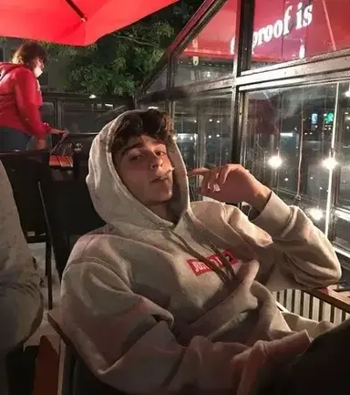 Profile image of Wes