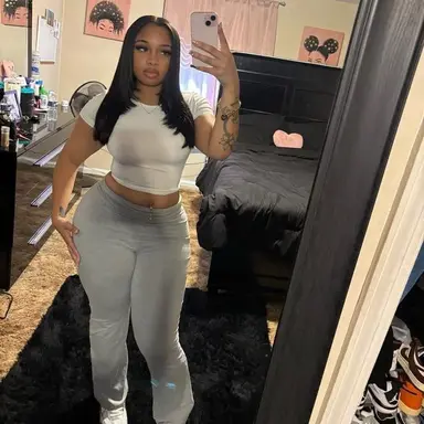 Profile image of Naomi