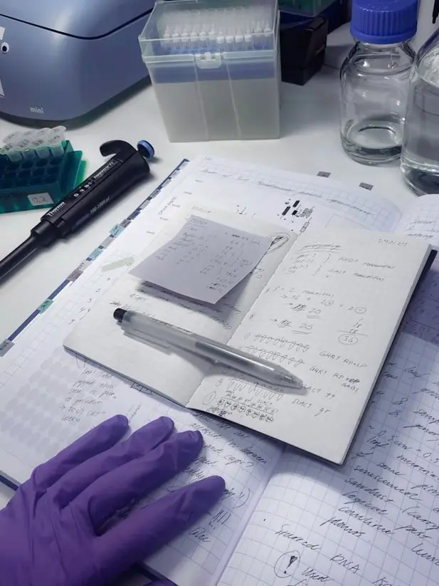 Beanii의 𝙲𝚘𝚕𝚍 𝙶𝚎𝚗𝚎𝚝𝚒𝚌𝚒𝚜𝚝 (𝙶𝙻) | 🧬😷🧪