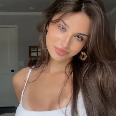 Profile image of Hailey