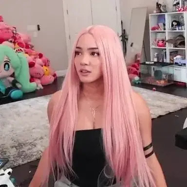 Profile image of Nia