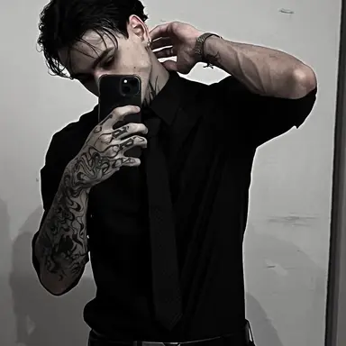 Profile image of Levi Algernott