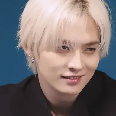 Profile image of Lee know