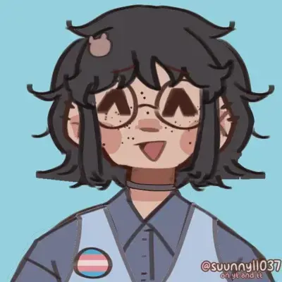 JovialHip0975의 Chloe -OC-