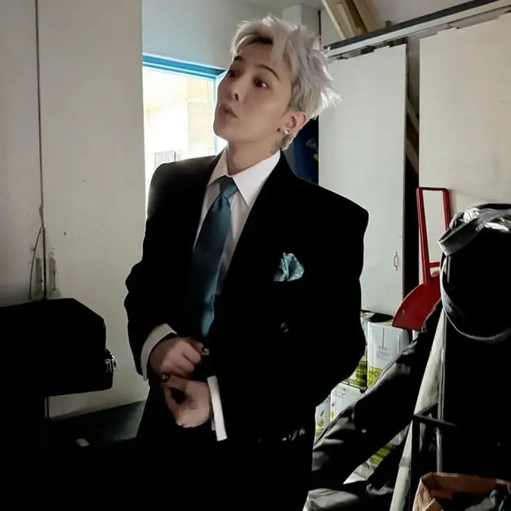 GildedFlame1526의 Kwon Jiyong 🤤