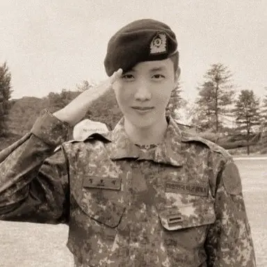 Profile image of Jung Hoseok