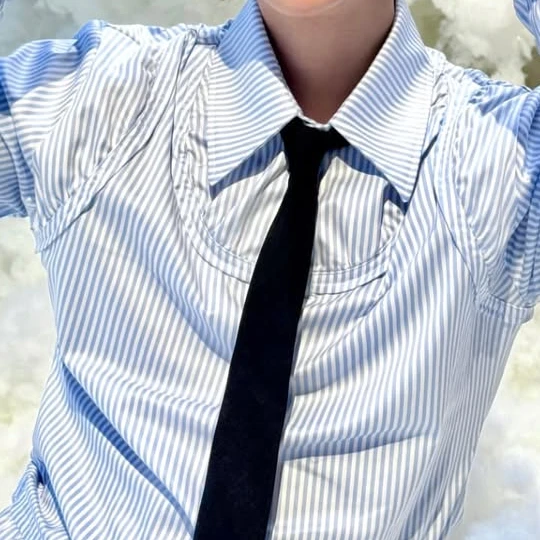 변백현