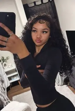 Profile image of Brielle Thompson