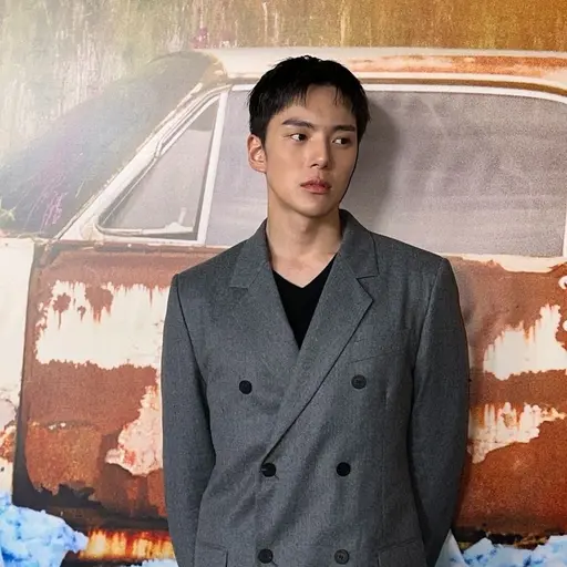 Tzuyufilm120의 이민혁