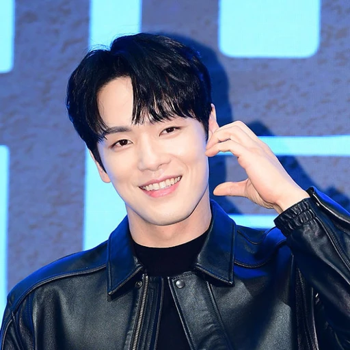 김정현