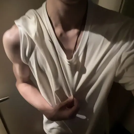 ShiftyLargo3560의 최현준