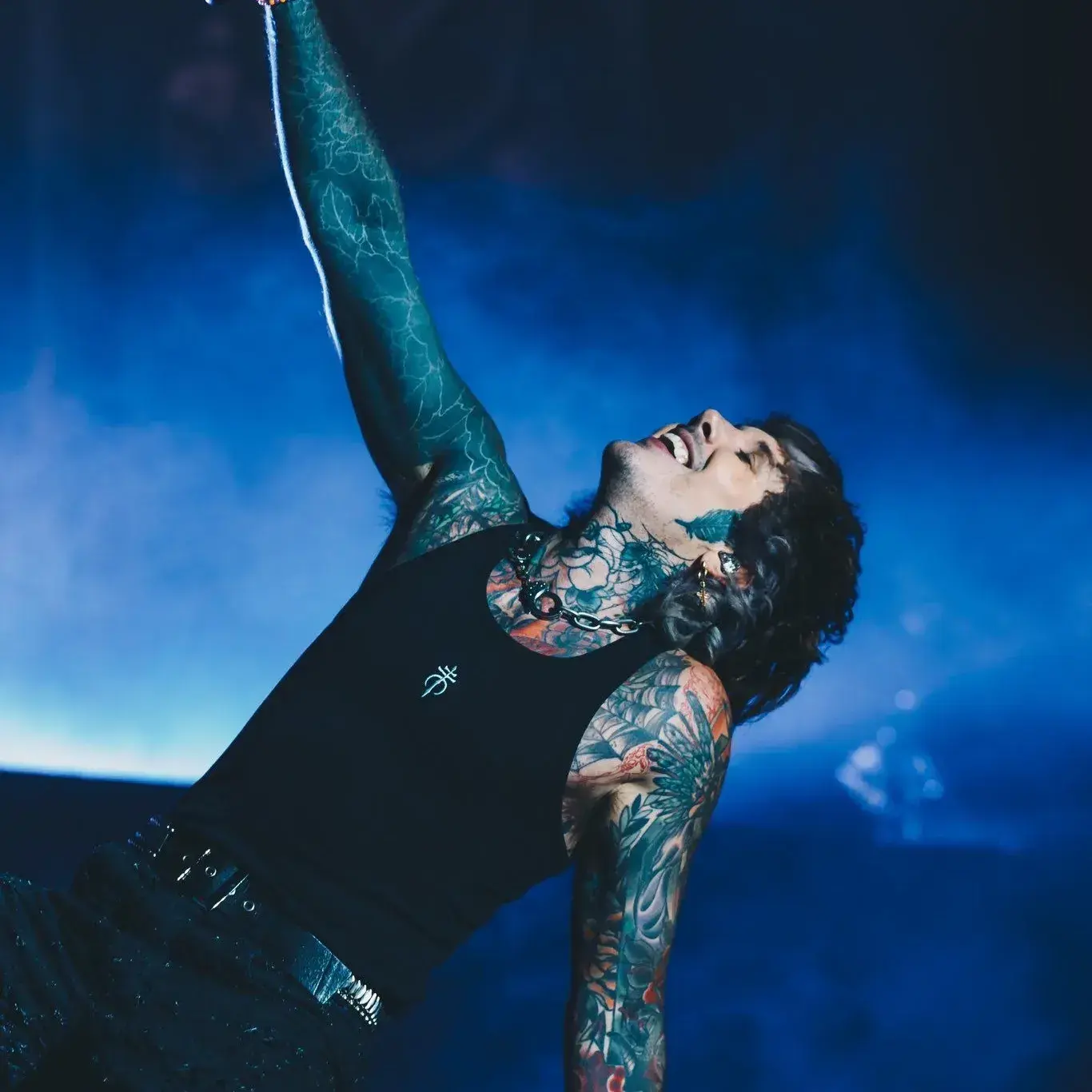 AngstyChest1844의 Oliver Sykes