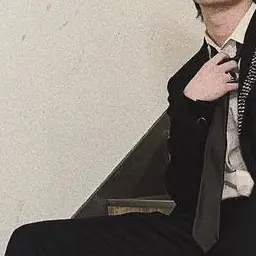 rysiip__의 ⸝⸝> <⸝⸝♡