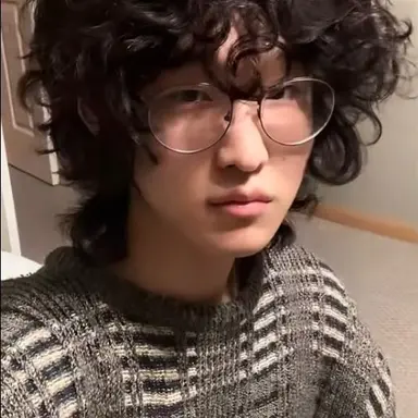 Profile image of Elliot