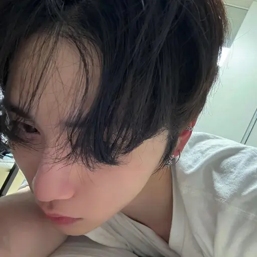 Adoromellow의 한동민