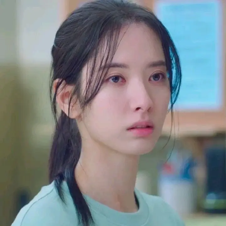 FakeTrade0796의 𝑱𝒖𝒔𝒕 𝒇𝒂𝒍𝒍𝒊𝒏𝒈 𝒂𝒑𝒂𝒓𝒕 𝑮𝑳