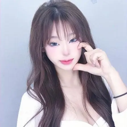 FeebleCrew6098의 이예린