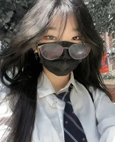 LuckyTune2655의 Mina