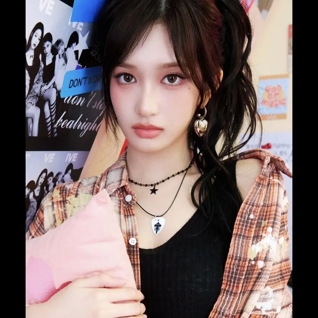 CozyTowel0407의 새로입학한 후배가 날보고 좋아한다