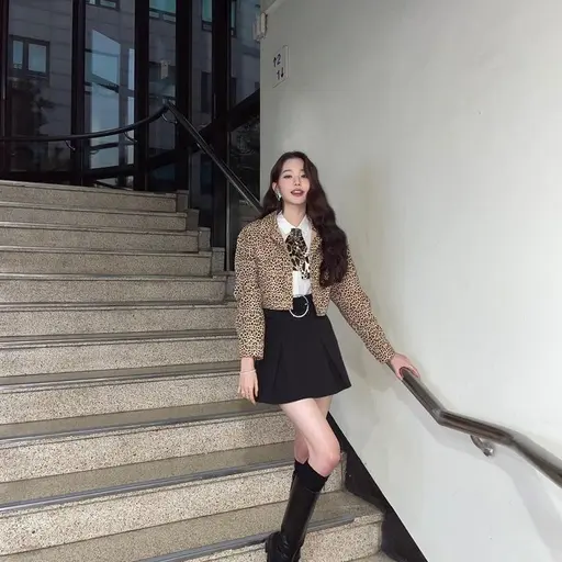 lunatique1202의 나를 쫏아오는 원영