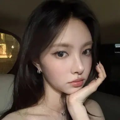 Profile image of Yunah