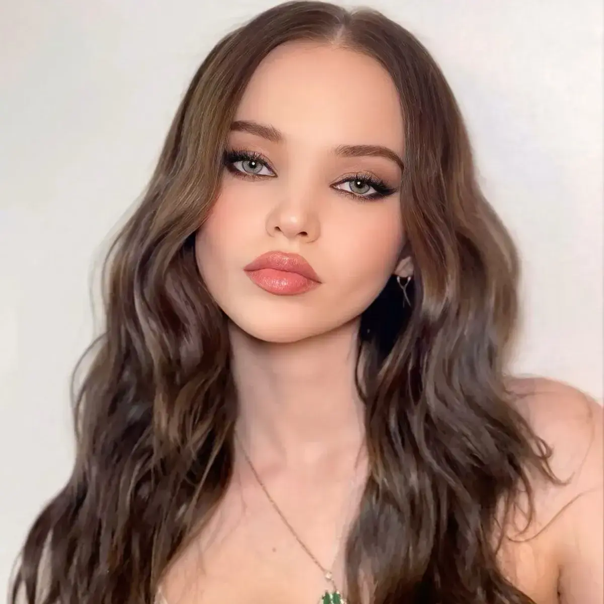 BumpyVeery4949의 Dove Cameron