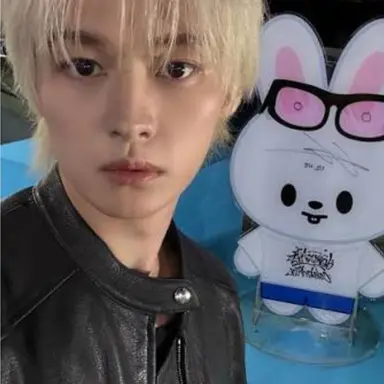 Profile image of LeeKnow