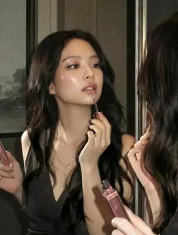 Profile image of Jennie