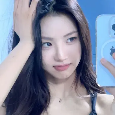 Profile image of 윤지효