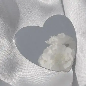 cherrycandy0617의 당신 살인자잖아,역겨워.